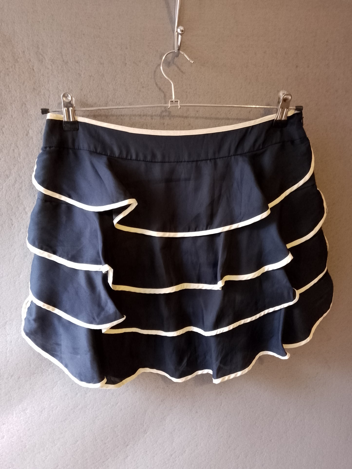 Topshop Skirt size 12 Excellent Condition