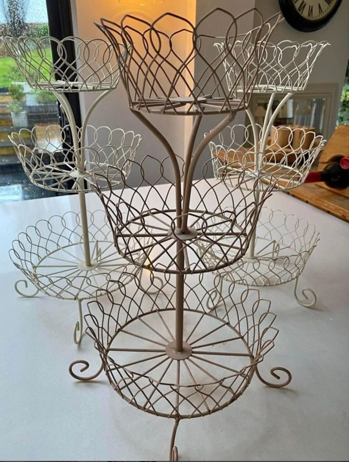 Cupcake Stands for Hire