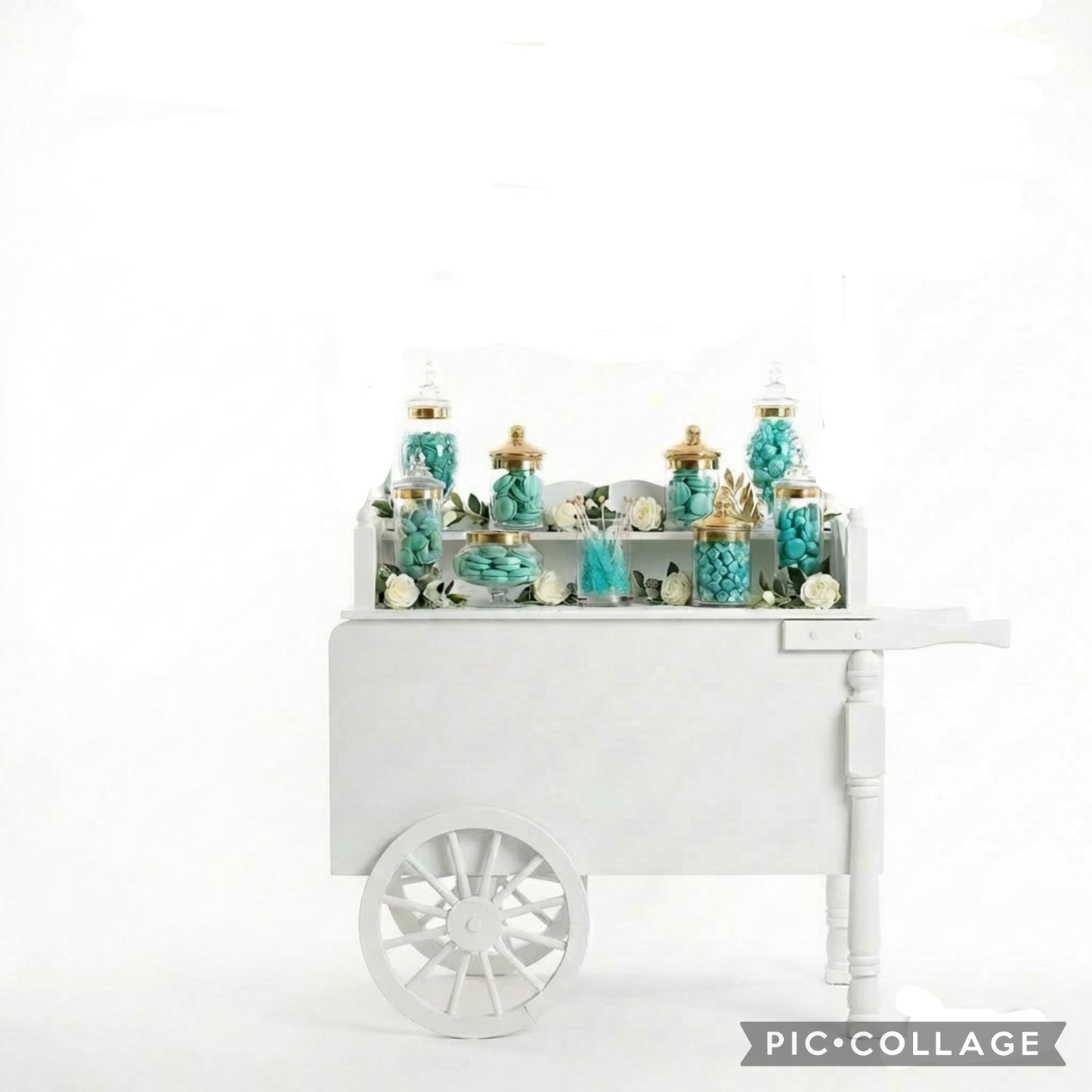 2 Sweet Cart Props with Sweets for 50 Guests