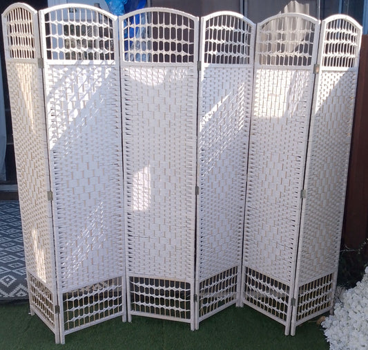Room Divider / Snack Wall /Wall Cover Hire
