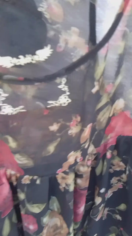 Angel tye blouse size M New