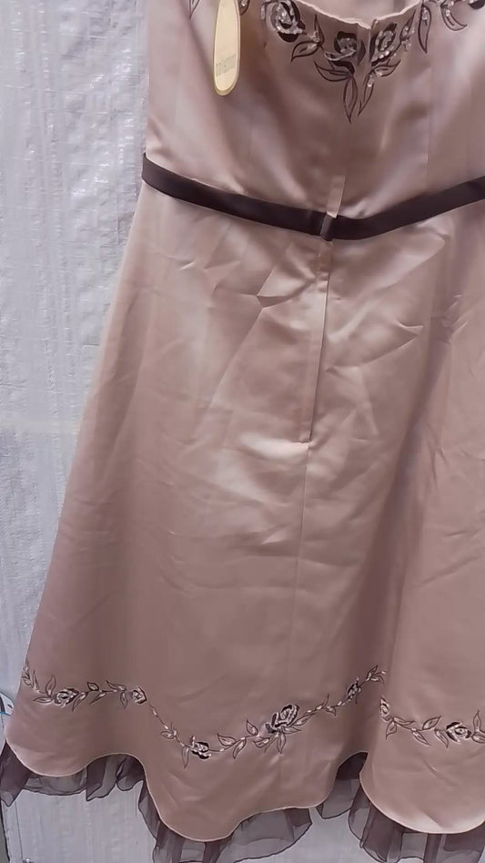 Hillary Morgan Dress Excellent Condition size 16