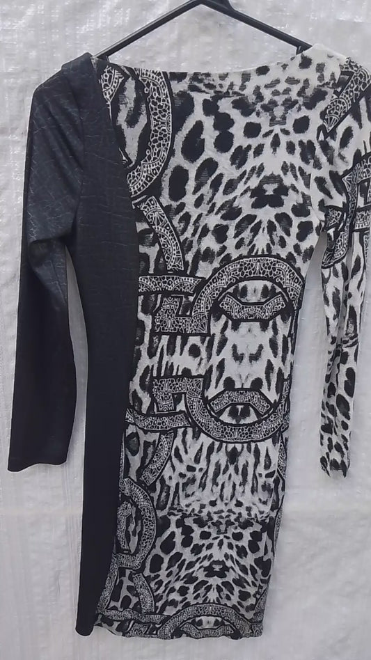 Ariana Dress size 6/8 New