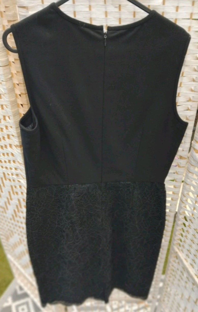 Episode Dress size 12